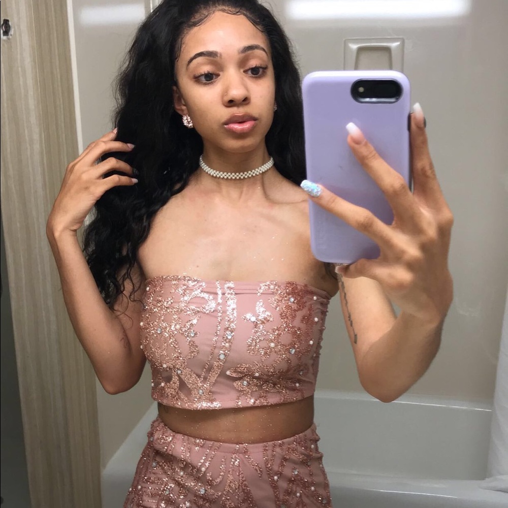 Customized two piece set , Rose gold 💞
